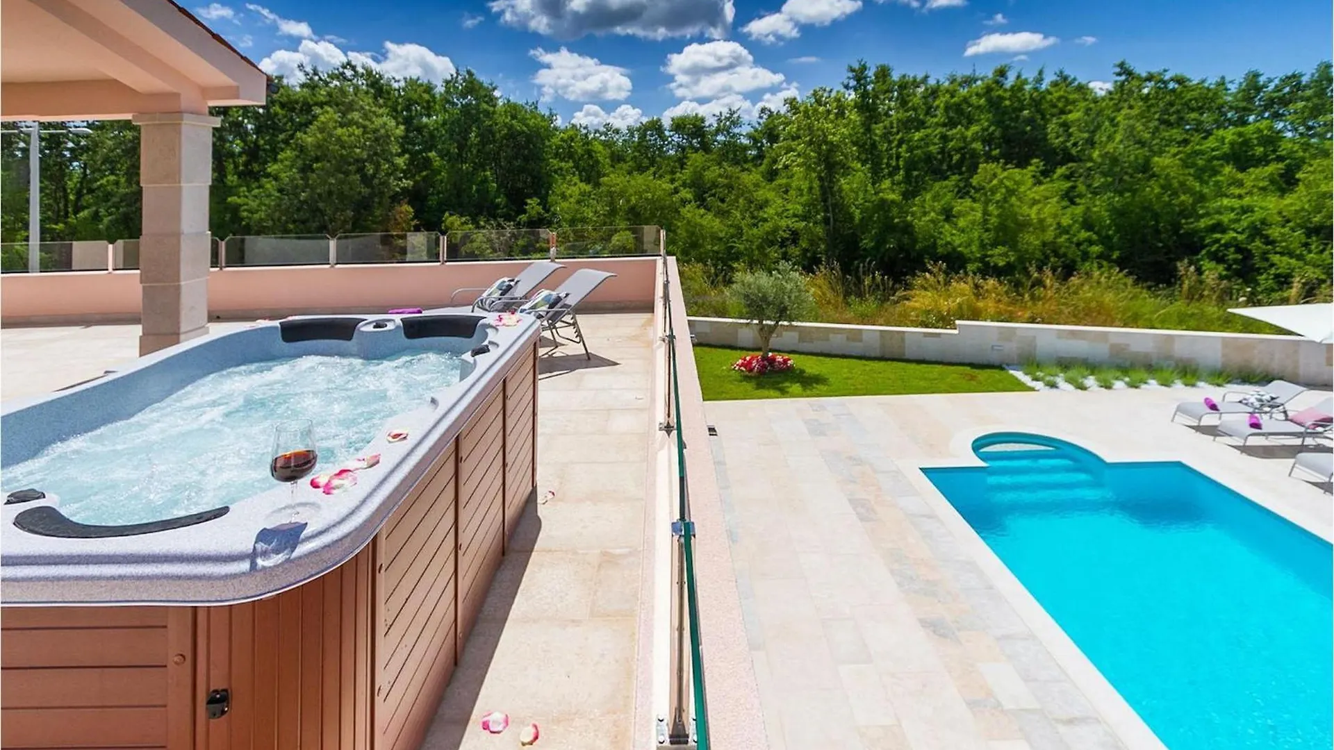 Villa Liv Пула 0*,  Хорватия